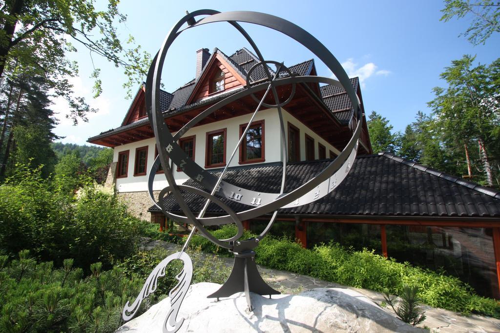 Pokoje W Oberzy Czarny Gron 지키 외부 사진
